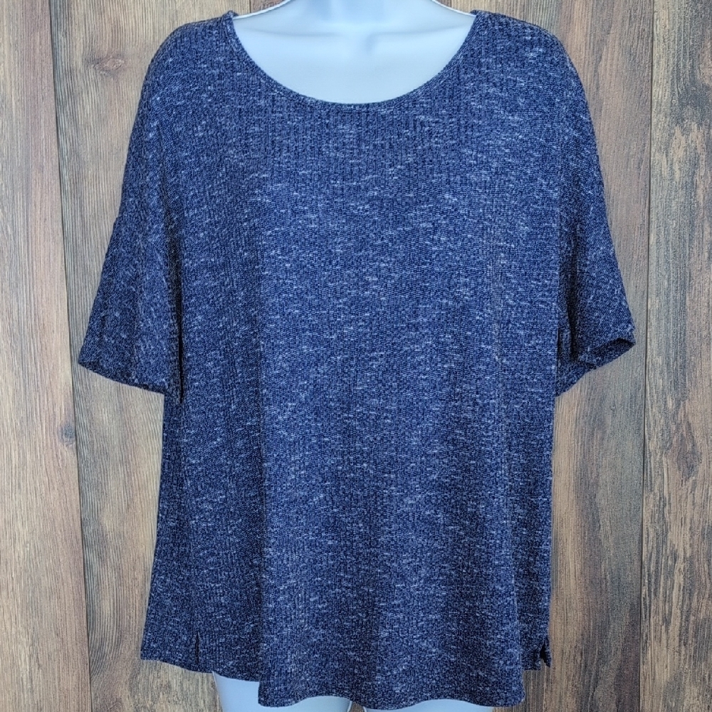 East 5th Heathered Blue Knit Short Sleeve Top Petite L D434